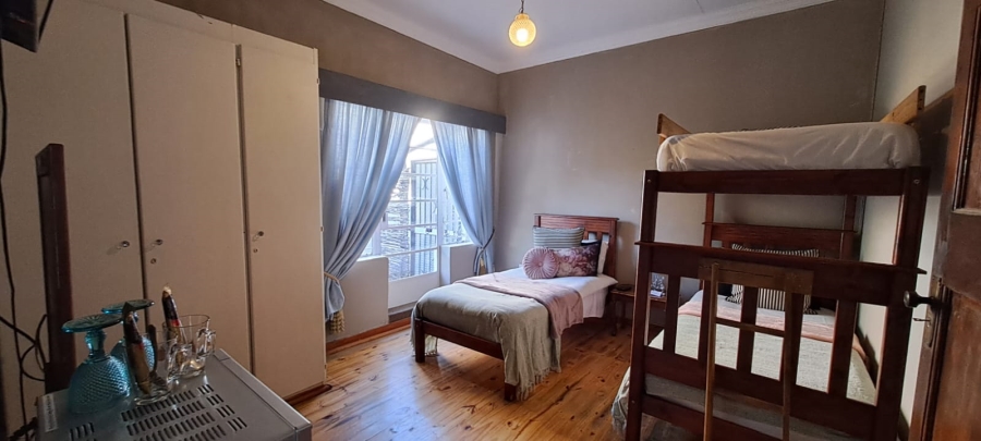 7 Bedroom Property for Sale in Bethlehem Free State